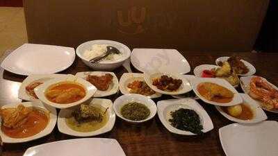 Sari Ratu Padang Restaurant