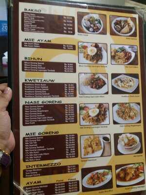 Bakso Lapangan Tembak Senayan