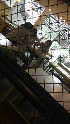 Kedai Es Pisang Ijo Pemuda