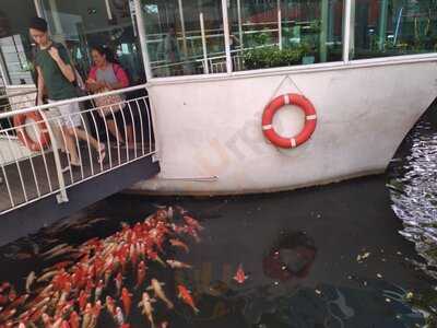 Rumah Makan Lembur Kuring