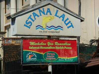 Istana Laut Seafood Restaurant