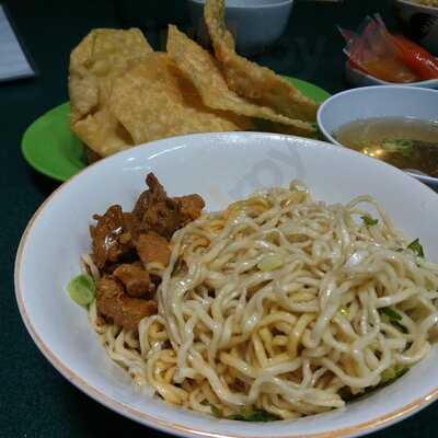 Mie Ayam Theresia