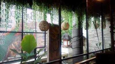 Padi Restaurant And Cafe