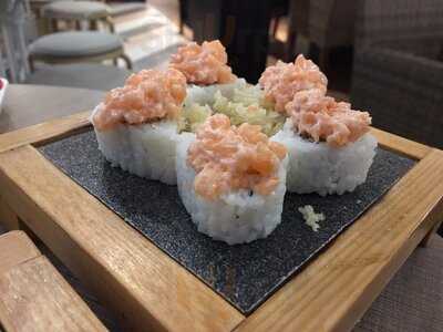 Sekai Japanese Shabu, Sushi, Robatayaki