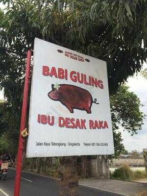Warung Babi Guling Ibu Desak Raka