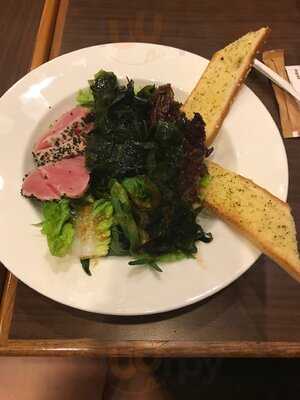 The Coffee Bean & Tea Leaf