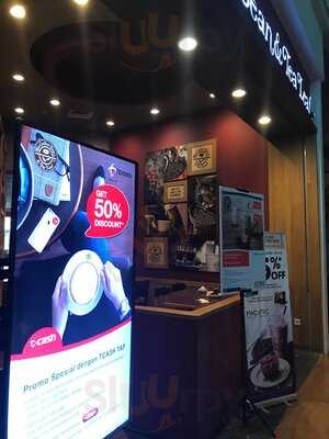 The Coffee Bean & Tea Leaf