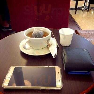 The Coffee Bean & Tea Leaf