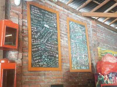 Warung Makan Campur Campur Bu Widya