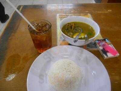 Soto Ayam Cak Sam Suroboyo