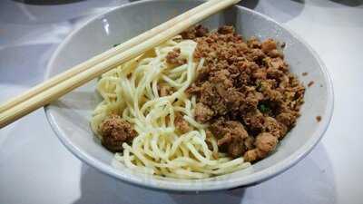 Mie Naripan