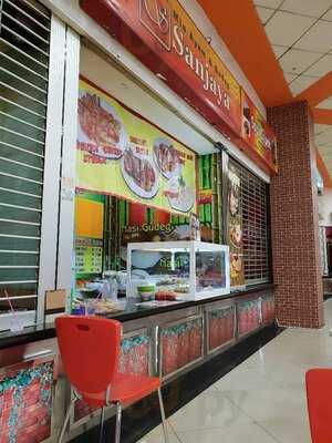 Mie Ayam & Gudeg Sanjaya