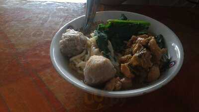 Bakso Spesial Paru Ala Pak Kintel