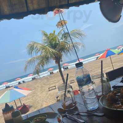 The Sand Beach Bar & Grill