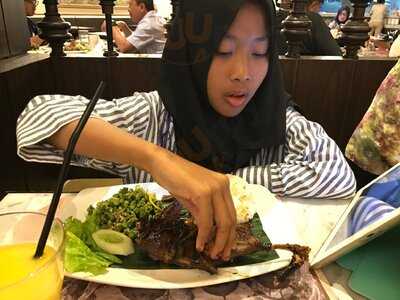 Bebek Tepi Sawah