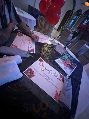 Yogi's Paradise And Grill