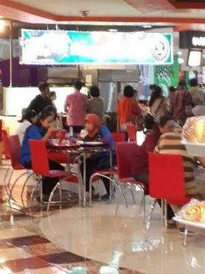 Waroeng Mbok Marni Sarinah