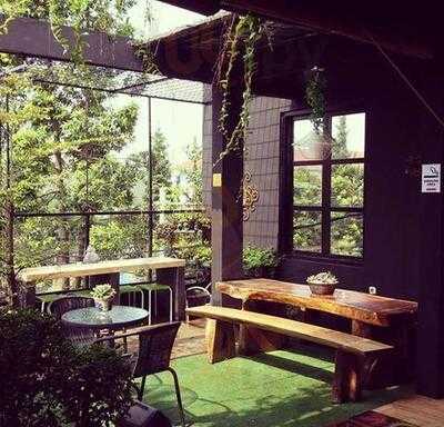 Battye's Cheesecakes & Desserts