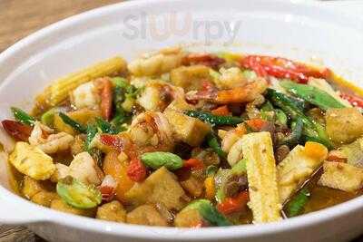 Ikana Ikana Seafood Cafe & Restaurant