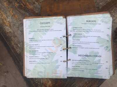 Diversia Restaurant And Lounge