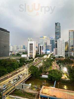 Skyloft Restaurant & Lounge