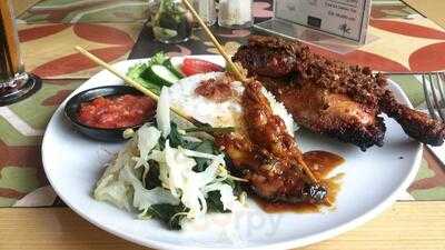 Second Street Cafe And Lounge