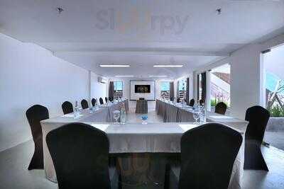 Second Street Cafe And Lounge