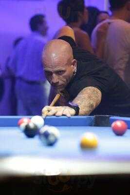 Joy's Bar & Restaurant