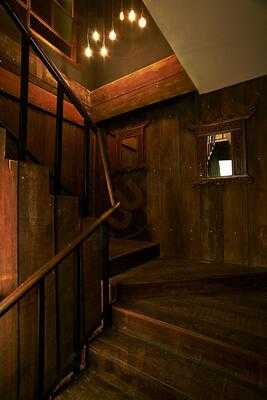 Tempayan Dining Lounge