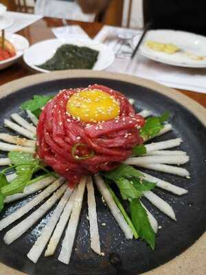 Restaurant Bumbu Satu (seorak Chueotang)