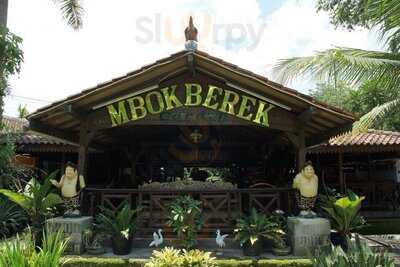 Mbok Berek Garden Resto