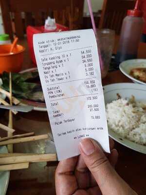 Sate Kambing Haji Giyo