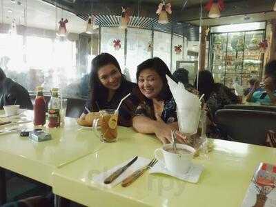 Restoran D'koning Semarang