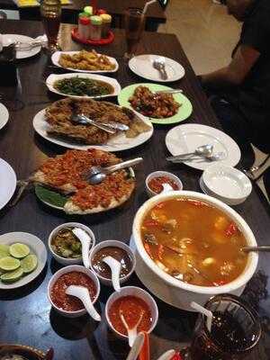 Rumah Makan Ujung Pandang