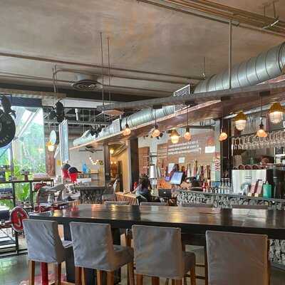 Komunal 88 Cafe & Kitchen