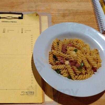 9 Cups Coffee & Roastery