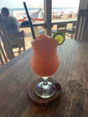 Taris Bali Bar And Restaurant