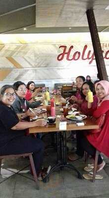 Steak Hotel By Holycow!