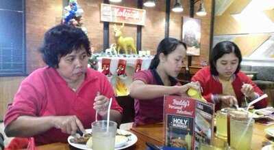 Steak Hotel By Holycow!