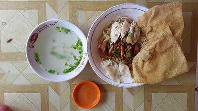 Pangsit Mie Sulawesi