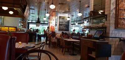 Union Brasserie Bakery & Bar