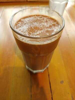 Burgreens Eat & Go At Organik Klub