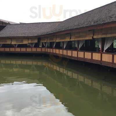 Liwet Pak Asep Stroberi