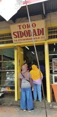 Toko Sidodadi