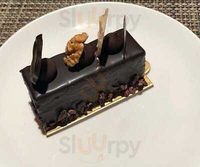 The Mandarin Cake Shop