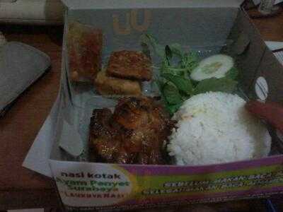 Ayam Penyet Suroboyo