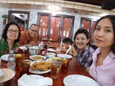 Ayam Goreng Ny Suharti