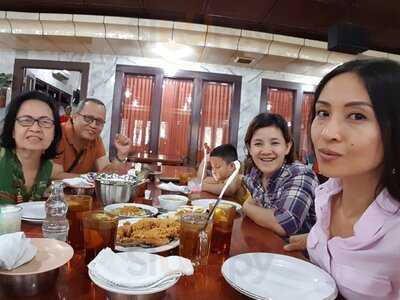 Ayam Goreng Ny Suharti