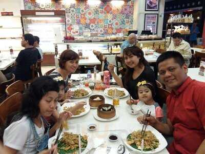 Eaton Bakery & Restaurant