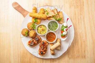 Luc Bar & Grill - Jakarta